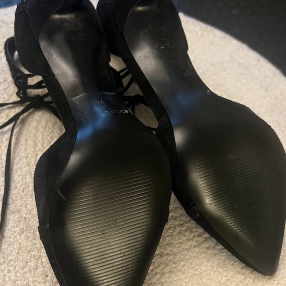 sz 7 Kendall + Kylie ankle strap black suede pumps - Picture 8 of 10